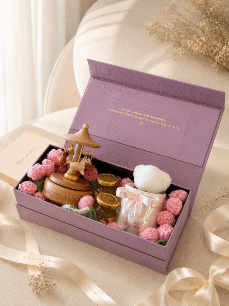 Dream Carousel gift set side view