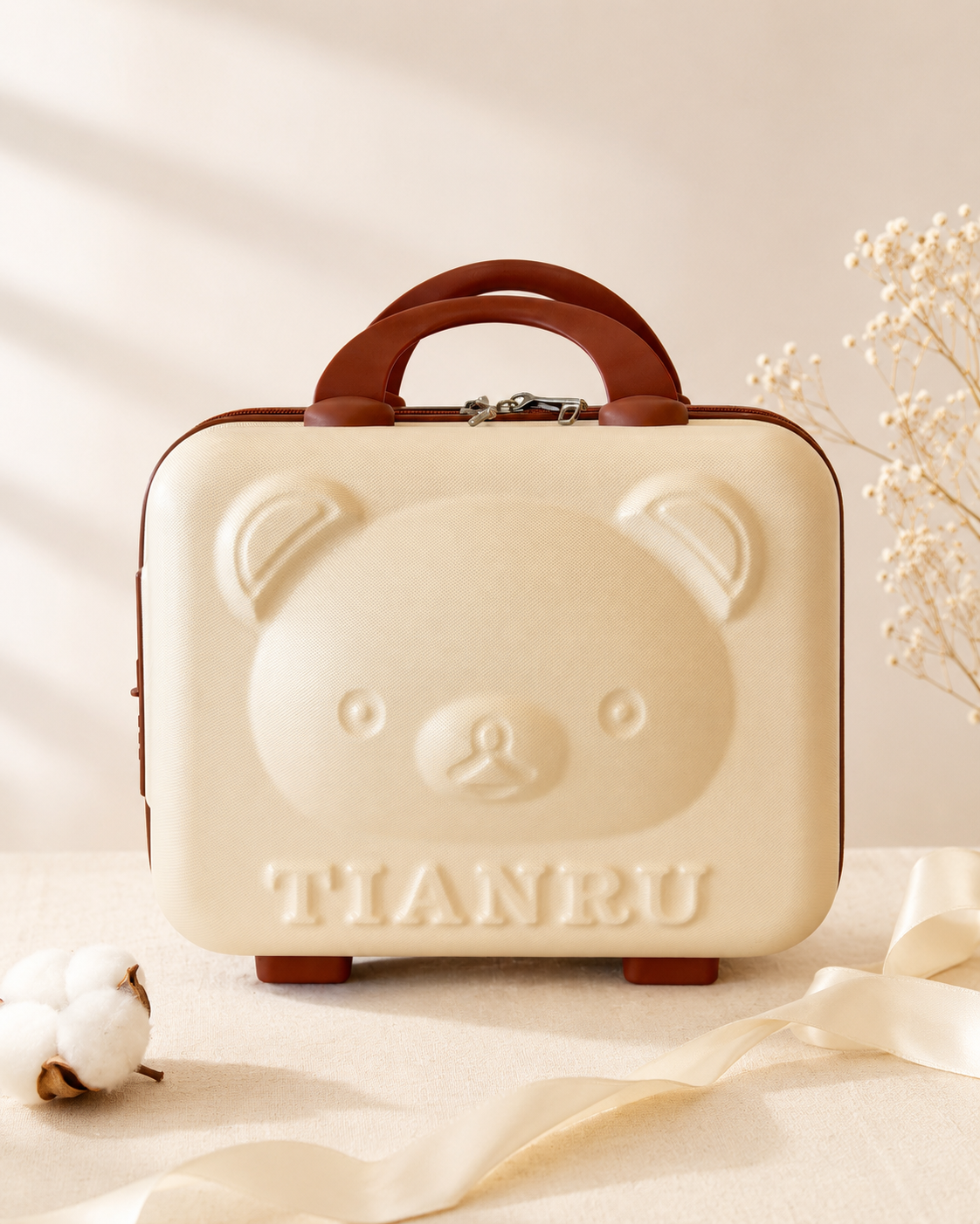 Little Bear’s First Journey 熊旅